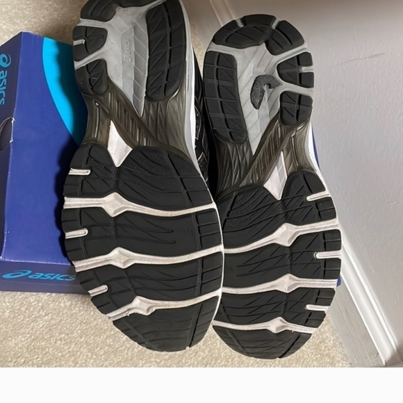 WOMENS Asics Sneaker - Picture 12 of 12